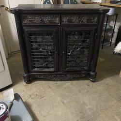 Wine Cabinet 