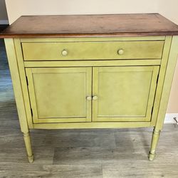 Chest/Sideboard/Buffet Vintage Country Style