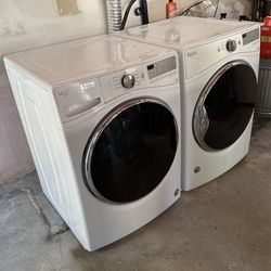 Stackable Whirlpool Washer And Dryer Set