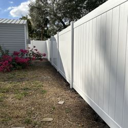 Vinyl fence 