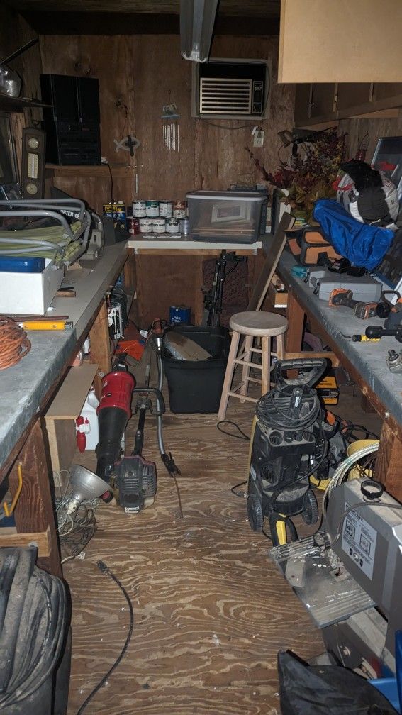 Estate Sale Fletcher Hills Thursday 8th, Friday 9th, and Saturday The