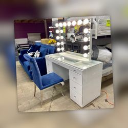 Vanity Desk Set 🪞