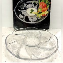 Savoir Vivre Luscious Crystal Chip & Dip 14" Platter Fruit Patter