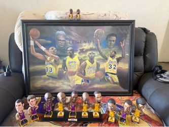 Laker bobble heads Picture frame and flag asking 100 obo