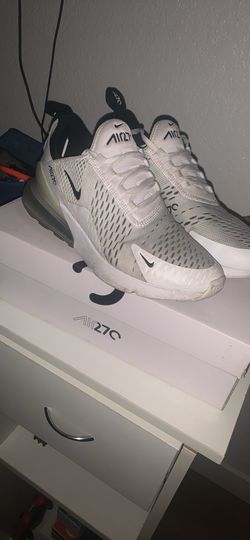 Nike 270 Shoes