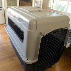 Dog Portable Carrier / Kennel