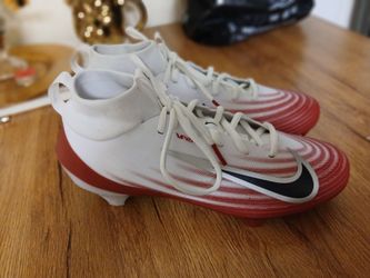 Nike Vapor Pro Football Cleats