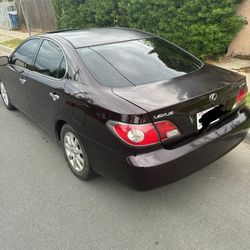 2004 Lexus 