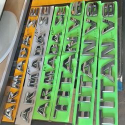 EMBLEMS FOR SALE FOR DIFERRNTS TRUCKS AND CARS