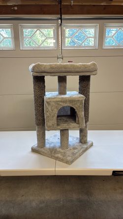 Cat Tree with Condo and Scratching Posts