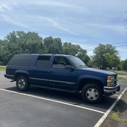 1997 1500 Suburban LT 