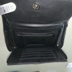 New leather purse