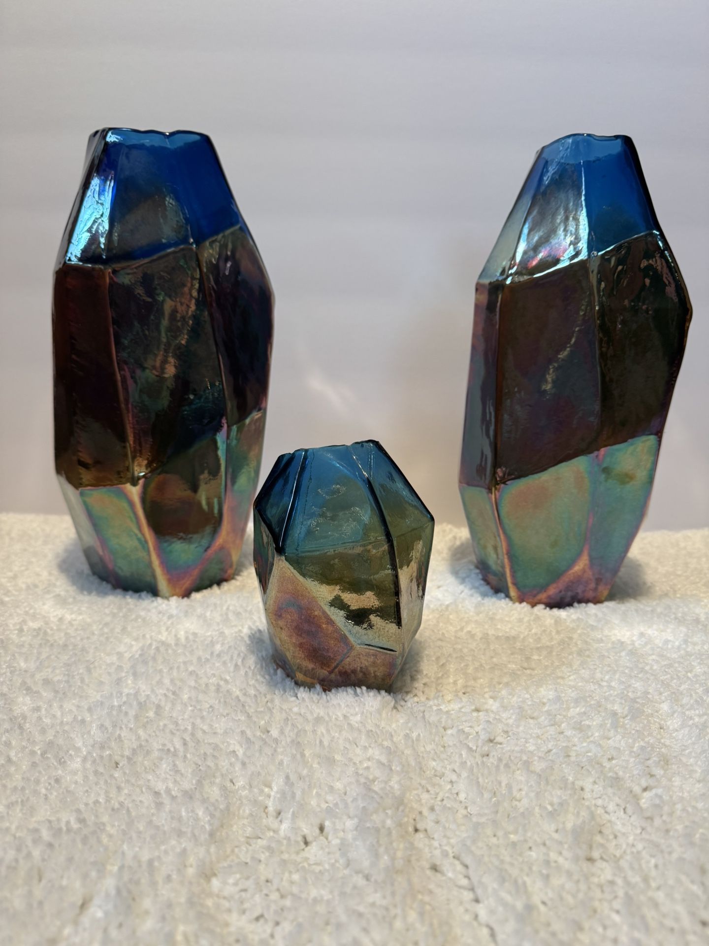 Vickerman Blue Petrol Geometric Vase Cobalt Glass Iridescent 3 Piece Set