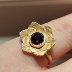 Fashion Lotus Ring