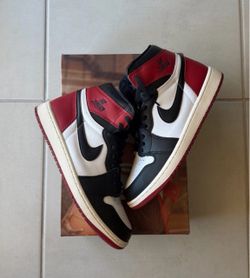 Jordan 1 black toe size 9