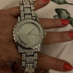 Men’s Beautiful Jewelry... 14K Plated...Necklaces,  Watches, Chains, Bracelets, Rings In Sizes 7-14  Purchase more then one, get discounts!   Any item