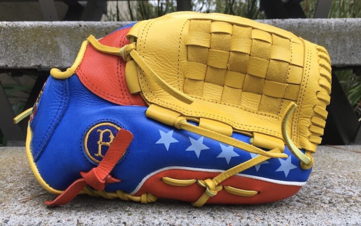 Custom Baseball/Softball Fielders Glove Wonder Woman