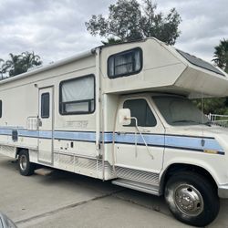 Ford Travel Master RV