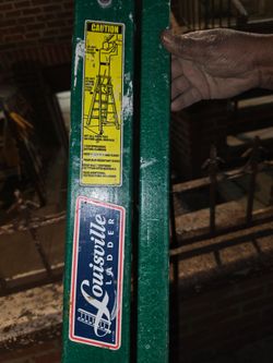 6 ft Fiberglass ladders