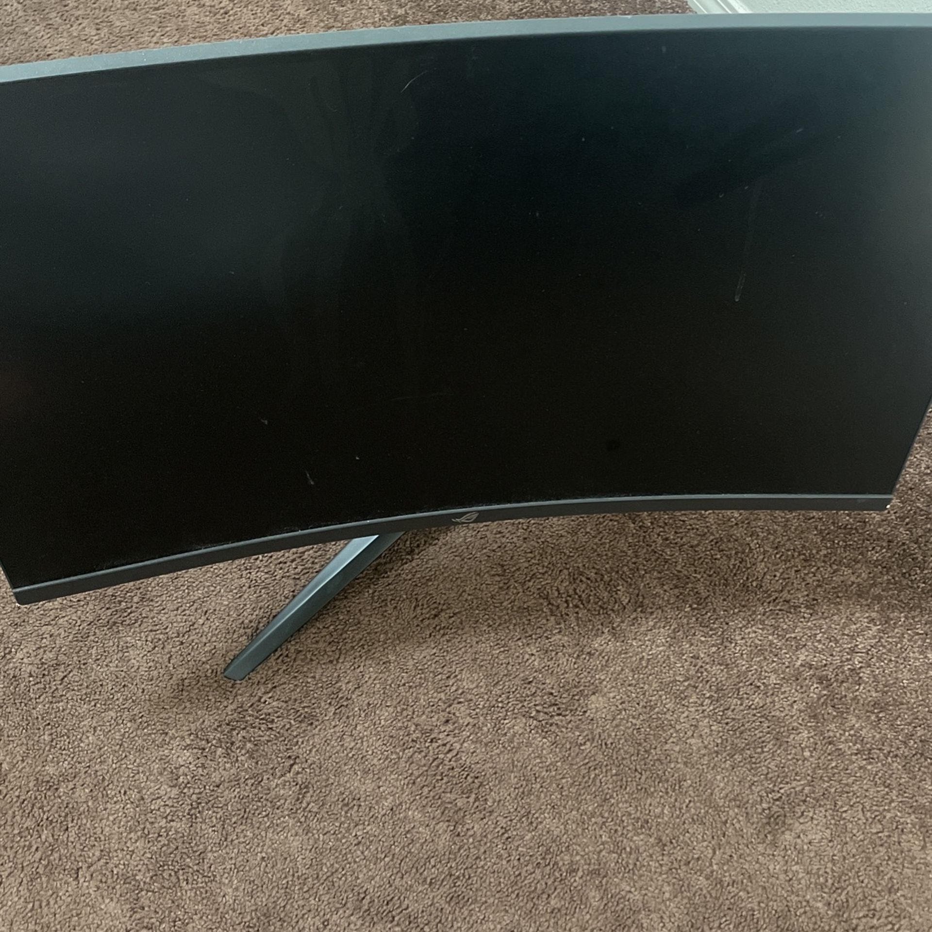 Asus Curved Monitor 