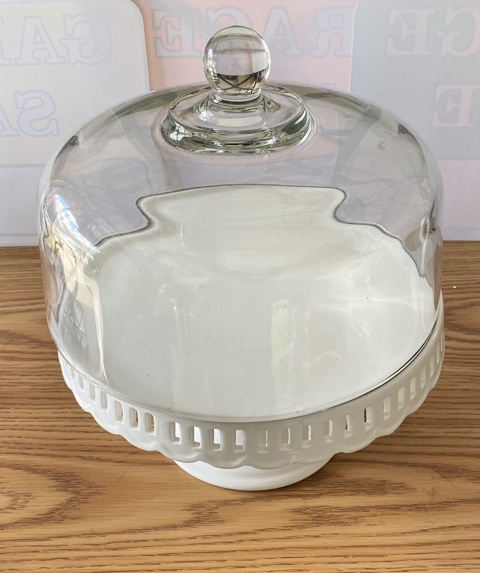 Cake Pedestal