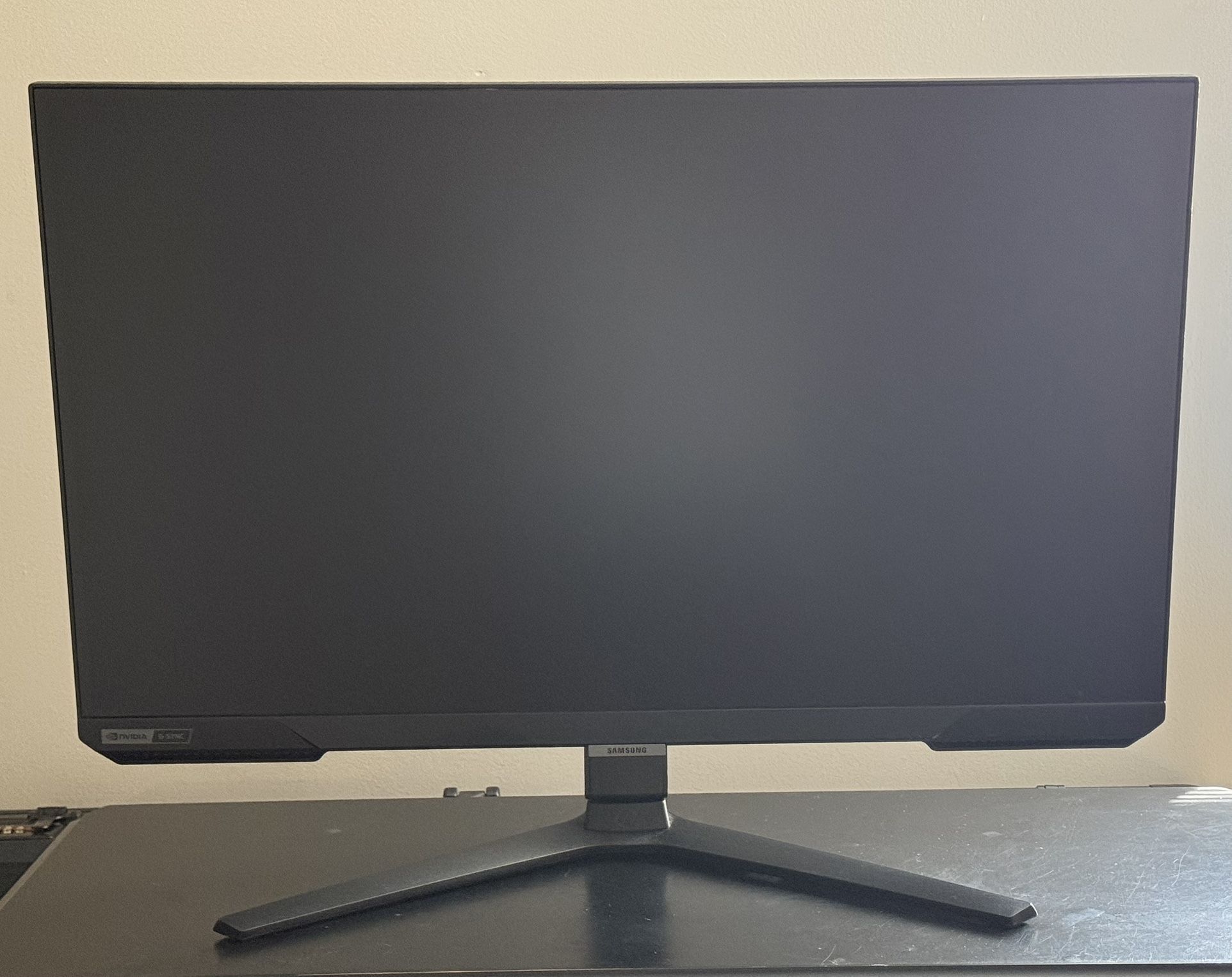 Samsung Odyssey G40B 27in 240Hz IPS FHD 27 inches