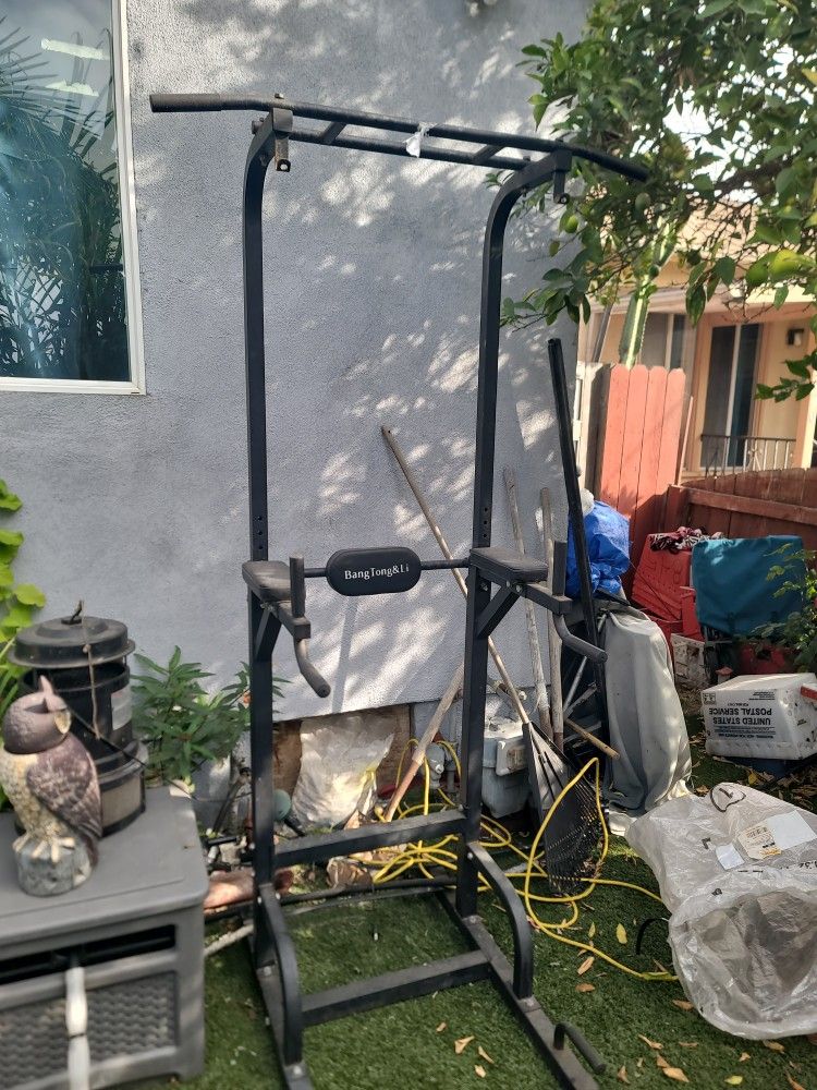 Power Tower Exercise Pullup Station Adjustable Hight