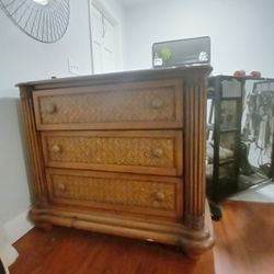 Tommy Bahama 3 Drawer Dresser