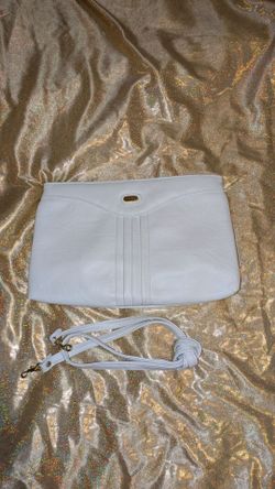 White women's clutch w detachable strap  NWT