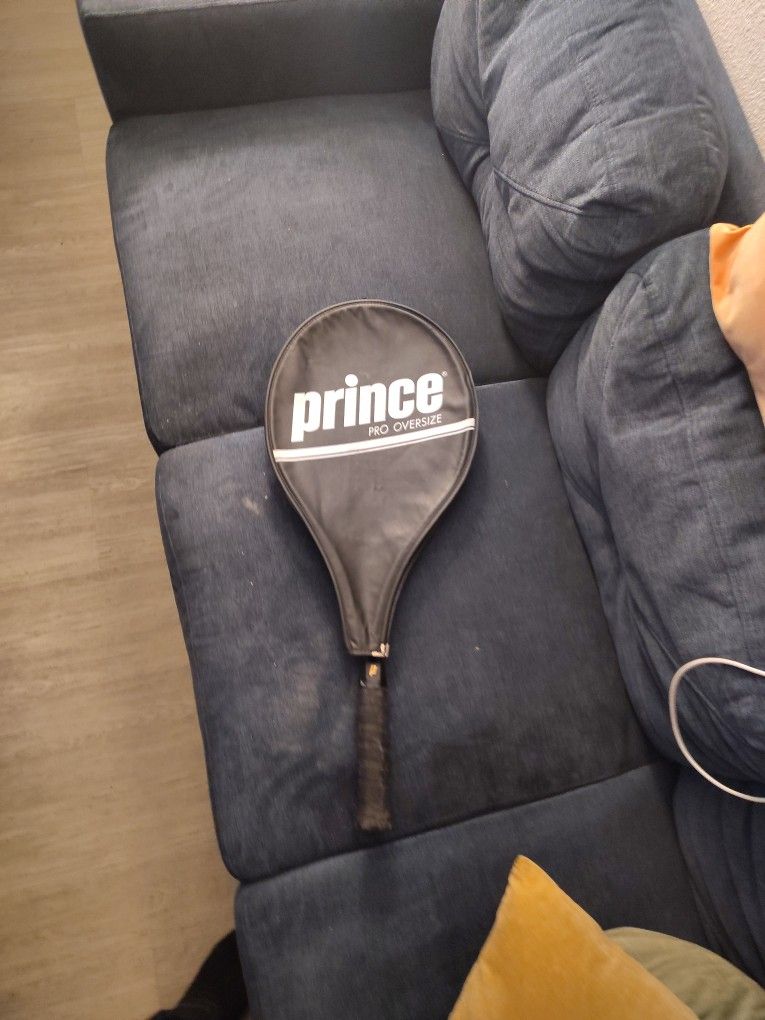 Tennis Racket 