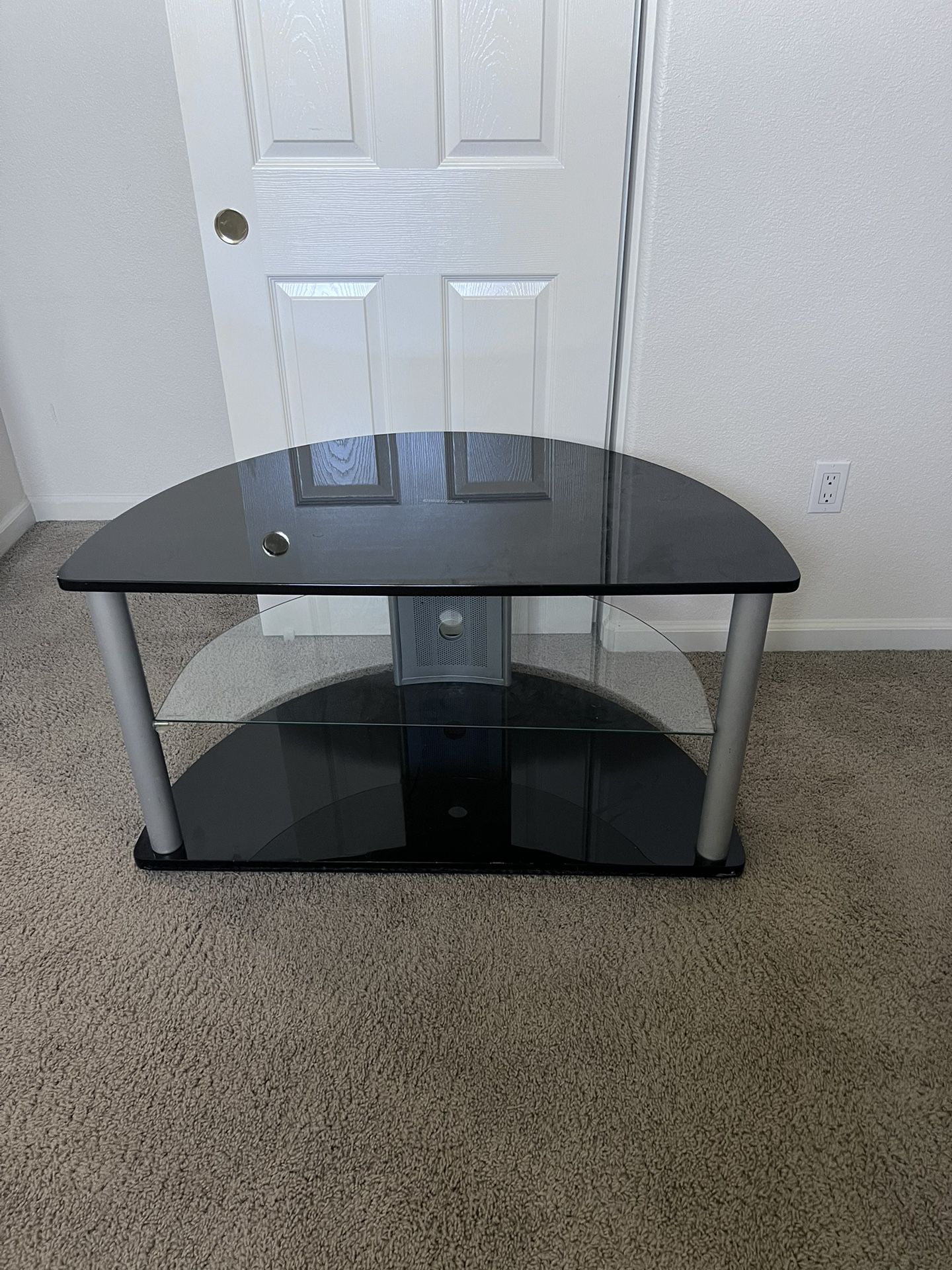 TV Stand & 24” TV Combo