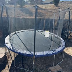 Trampoline 