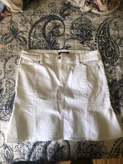 White House skirt
