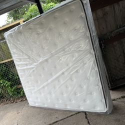 King Size Mattress And Box Springs