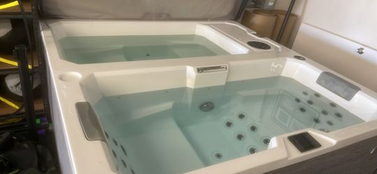 Ease Hot/Cold tub