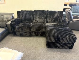 Power reclining sectional with Cupholders and storage