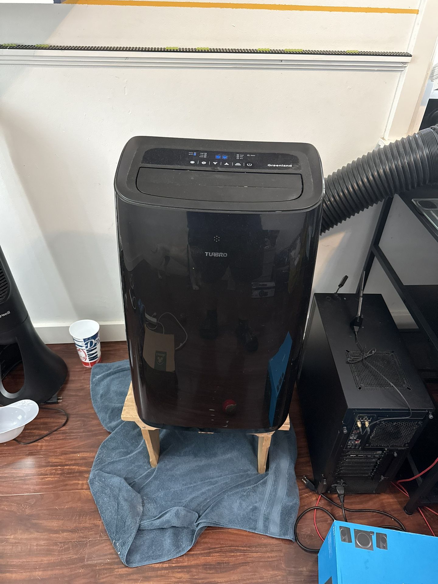 Turbo Portable AC - 10200 BTU