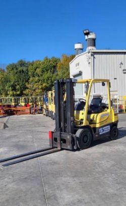2019 Hyster H50XT Warehouse Forklift