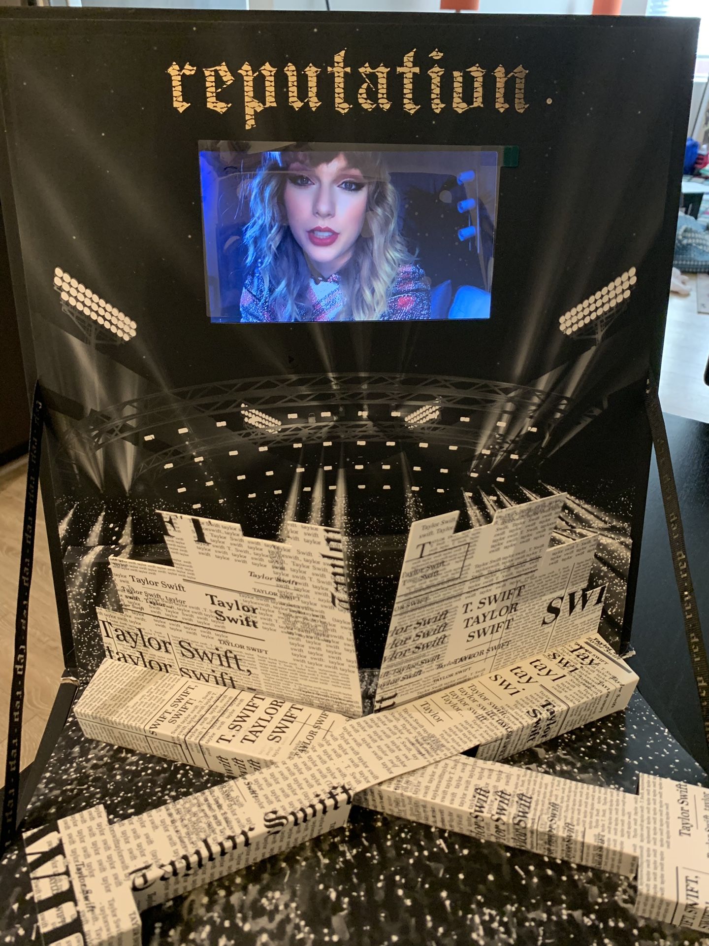 Taylor Swift Reputation Tour Box *NEW with CD , book, lanyard, patch, and ticket