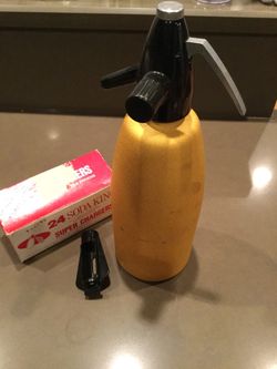 Kiddie Soda King Seltzer Bottle