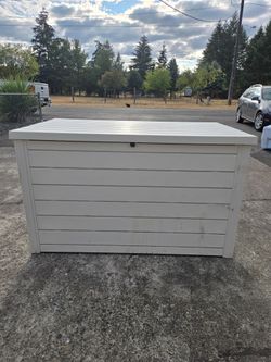 Outdoor Storage Box