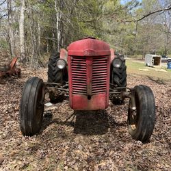 Massey Ferguson 35, Red USA made