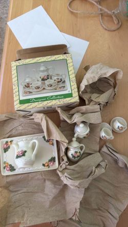 Mini teapot collection set