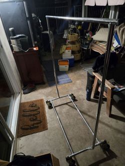 close rack on casters