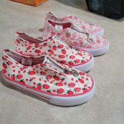 Strawberry 🍓 Shoes