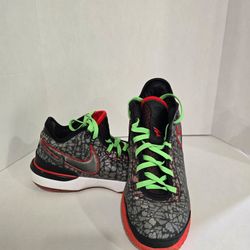 Nike Men Size 10 $65
