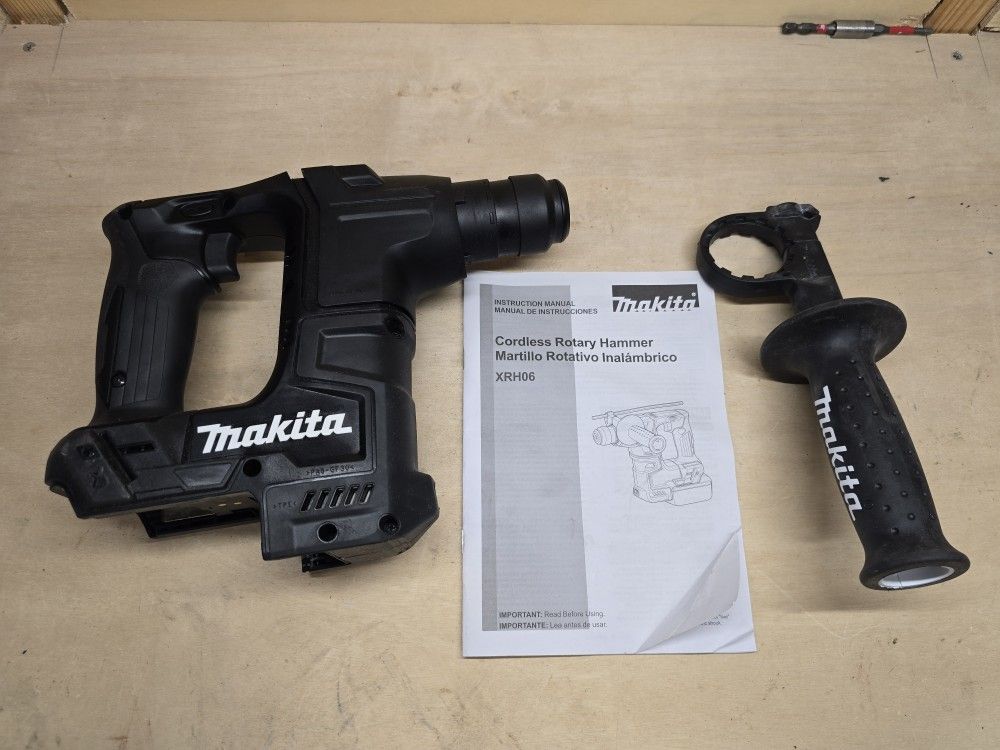 Makita 18V LXT Sub Compact Rotary Hammer