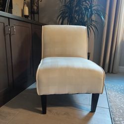 Upholstered Soft Vanilla & White Side Chair
