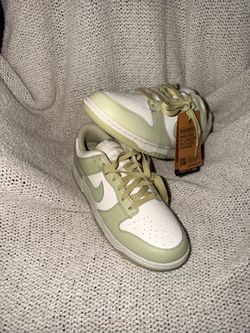Nike Dunk Low Next Nature – Men’s 9.5 / Women’s 11 – BRAND NEW