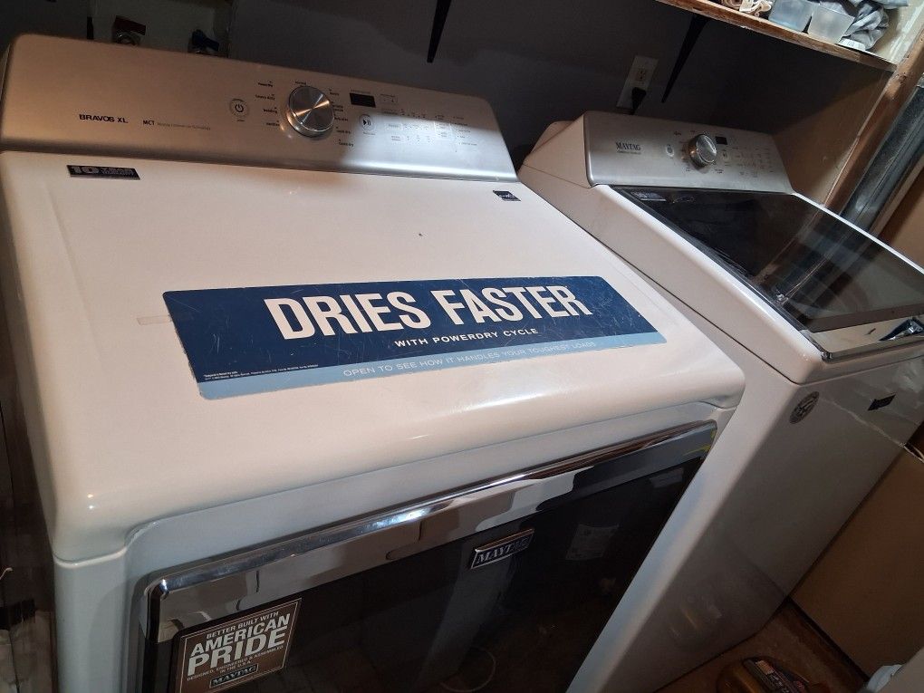 Maytag Washer & Dreyer Large Capacity